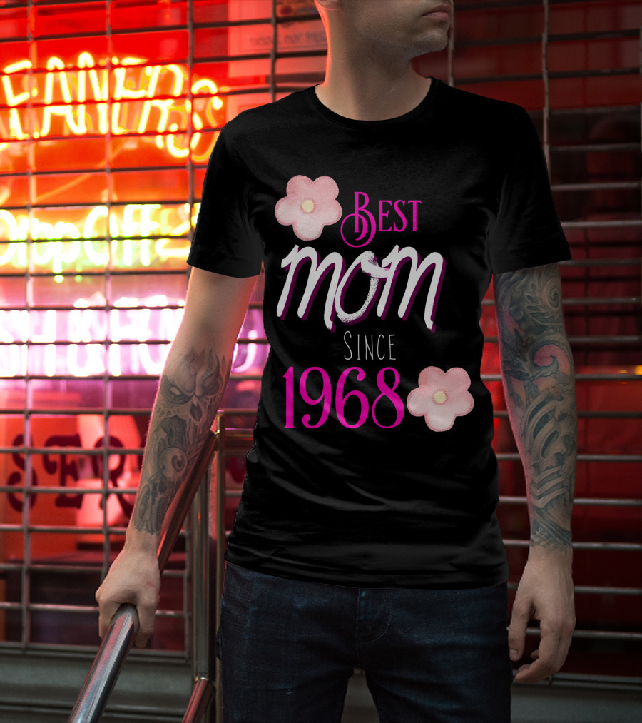 Best Mom Since 1968 Momiversary Flowers Mother's Day T-Shirt