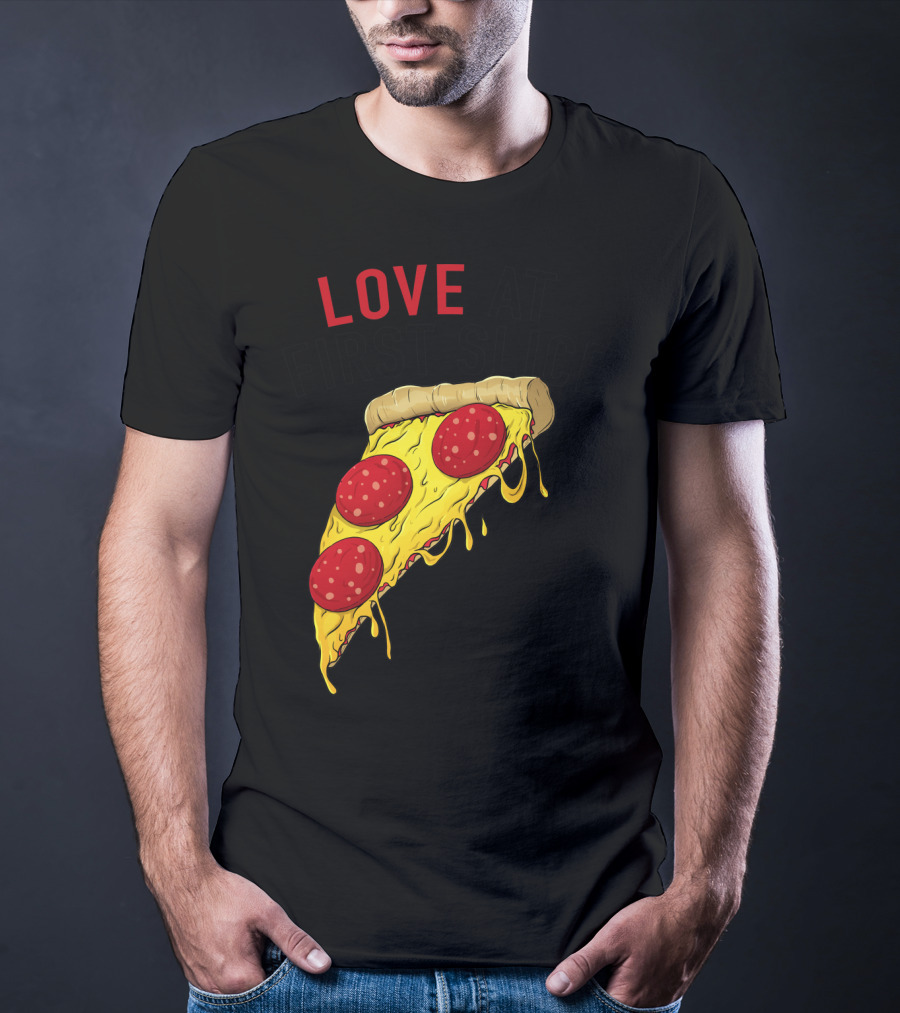 LOVE AT FIRST SLICE Pizza Men Girls Mom And Baby68 T-Shirt