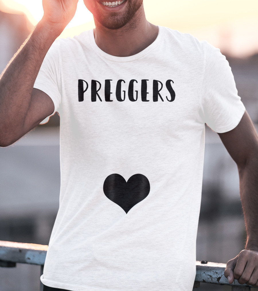 Preggers Announce Baby Prego Mom Heart Idea46 T-Shirt