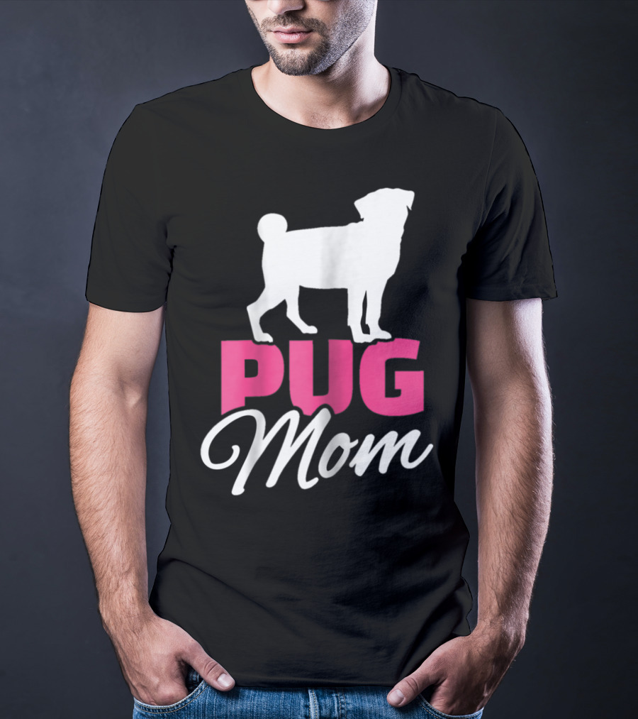 Pug Mom T-Shirt