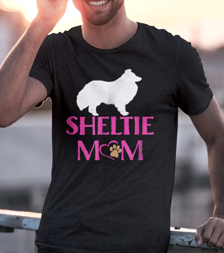 Sheltie Mom With Heart And Paw Prints T-Shirt