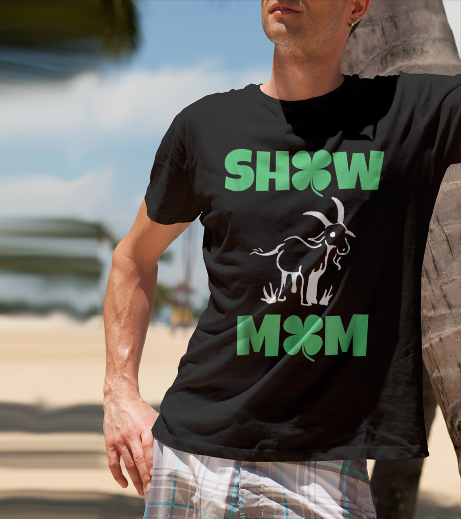 SHOW MOM CLOVER GOAT T-Shirt