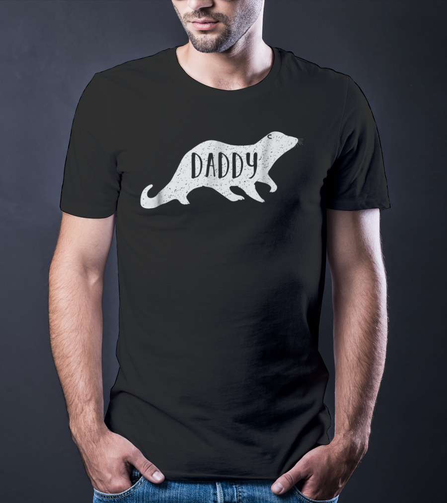 Vintage Daddy Otter Mom Tees26 T-Shirt