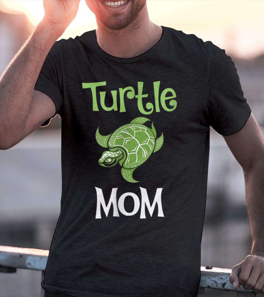 Turtle Mom Green Tortoise T-Shirt
