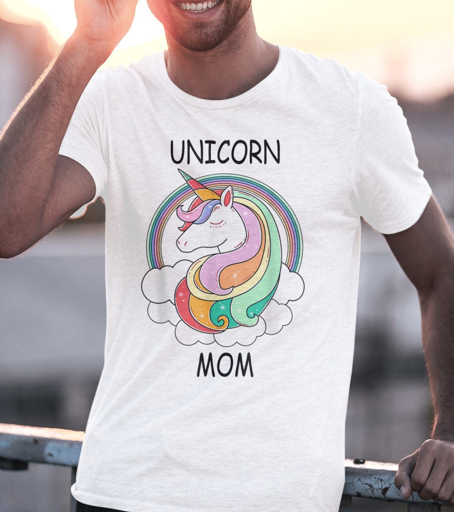 Unicorn Mom Cute Funny Rainbow Unicorn T-Shirt