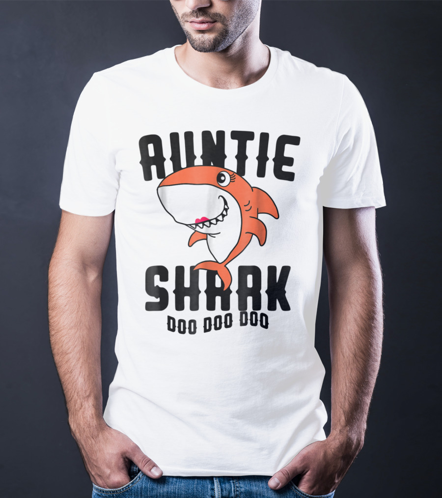 Auntie Shark Doo Doo Doo Mom Grandma Halloween Christmas T-Shirt