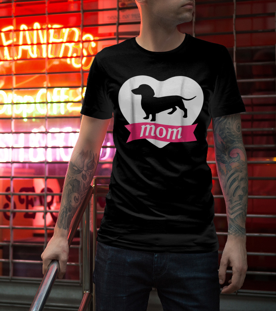 DACHSHUND MOM Heart Silhouette Vintage Fleece T-Shirt