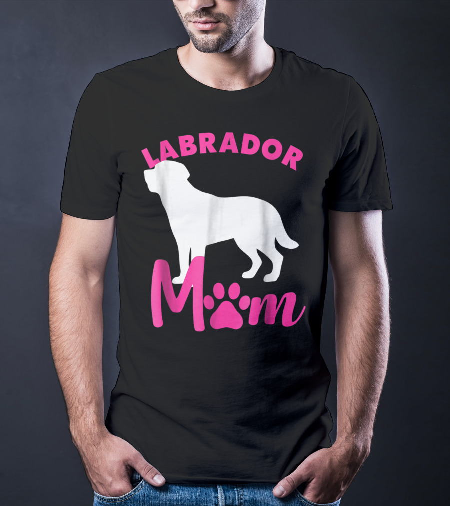 LABRADOR MOM T-Shirt