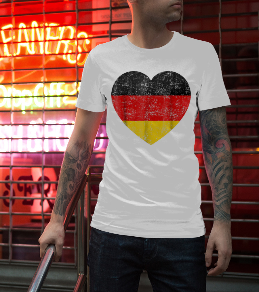 Oktoberfest German Flag Heart Germany Mom Wife56 Oktoberfest T-Shirt