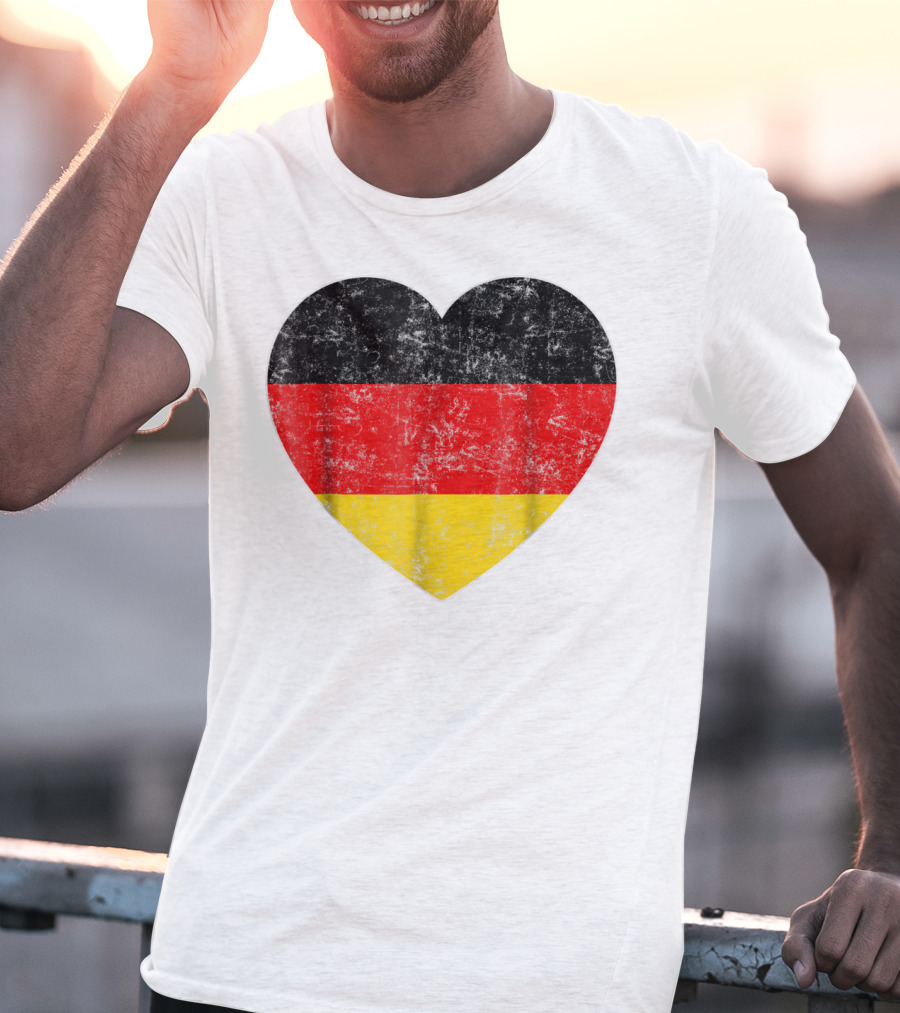 Oktoberfest German Flag Heart Germany Mom Wife56 Oktoberfest T-Shirt
