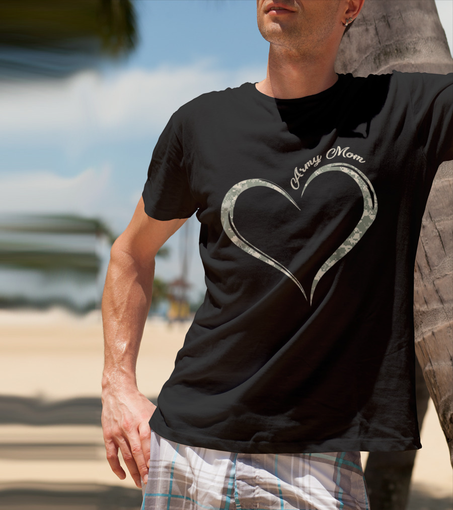 Army Mom Camo Heart T-Shirt
