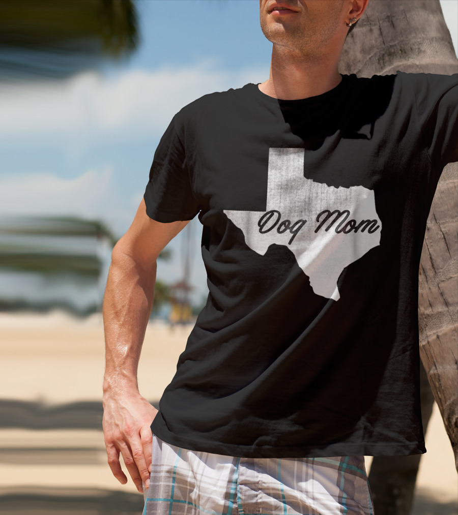 Texas State Dog Mom TX Lover Distressed Map T-Shirt