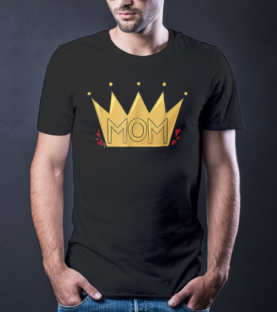 Queen Mom Crown With Hearts T-Shirt