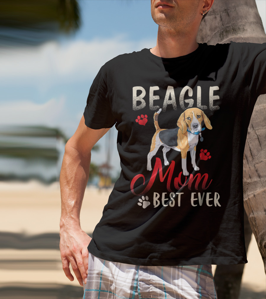 Beagle Mom Best Ever Beagle Dog With Paw Prints T-Shirt