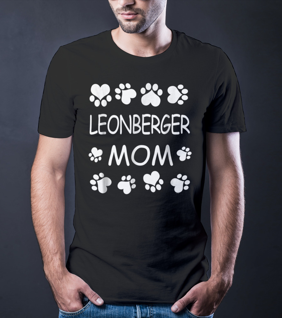 Leonberger Mom Paw Print Lovers For Christmas Birthday T-Shirt