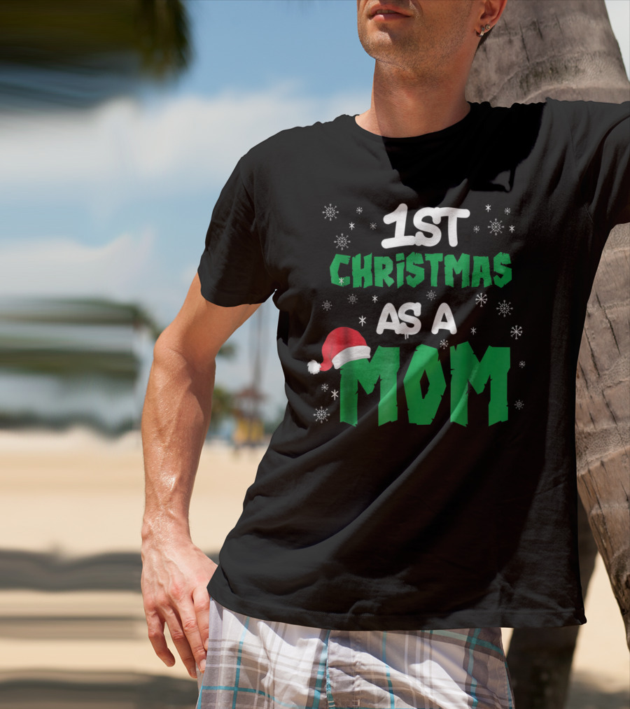 1st Christmas As A Mom Santa Hat Snowflakes T-Shirt