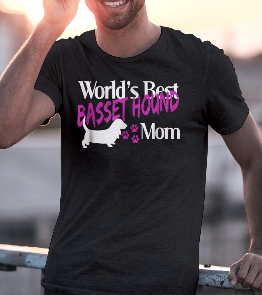 World's Best Basset Hound Mom T-Shirt