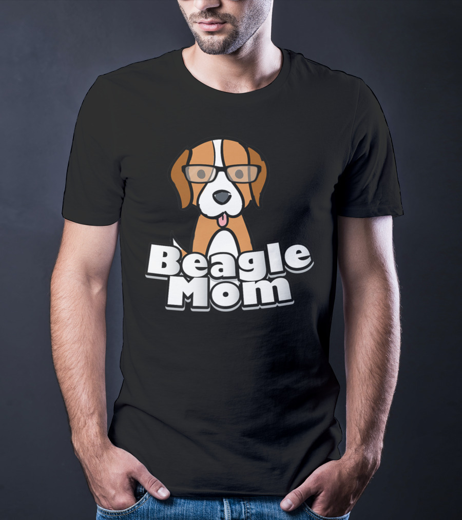 Beagle Mom Cute Dog With Glasses T-Shirt