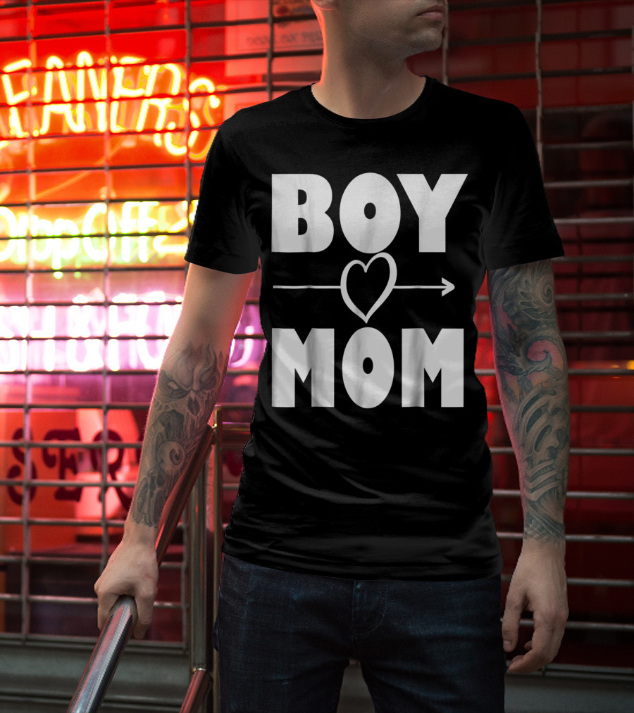BOY MOM Heart With Arrow T-Shirt