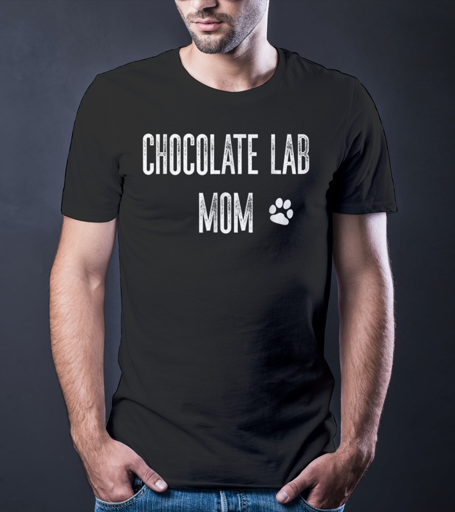 CHOCOLATE LAB MOM Paw Prints T-Shirt