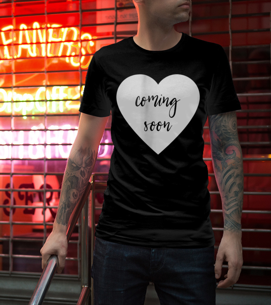 Coming Soon New Baby Mom Announcement Heart T-Shirt
