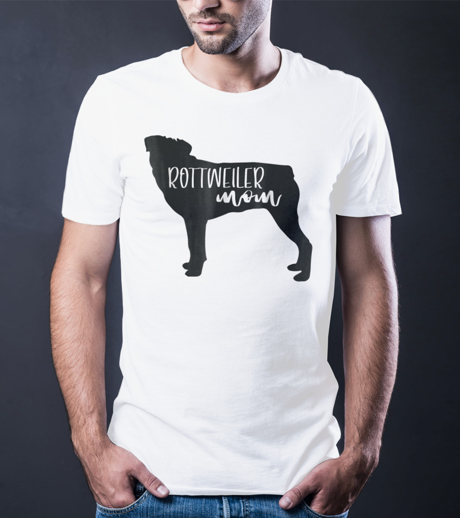 Rottweiler Mom T-Shirt