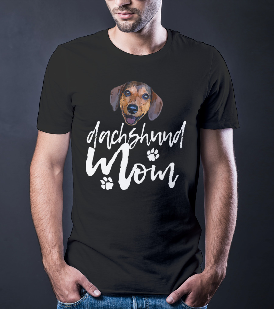 Dachshund Mom Cute Dog Face Paw Prints T-Shirt