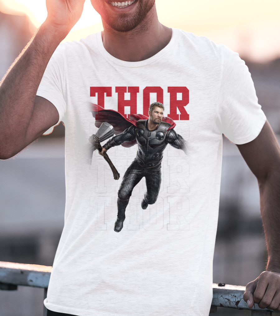 Marvel Avengers Endgame Thor Text Overlay Pose T-Shirt