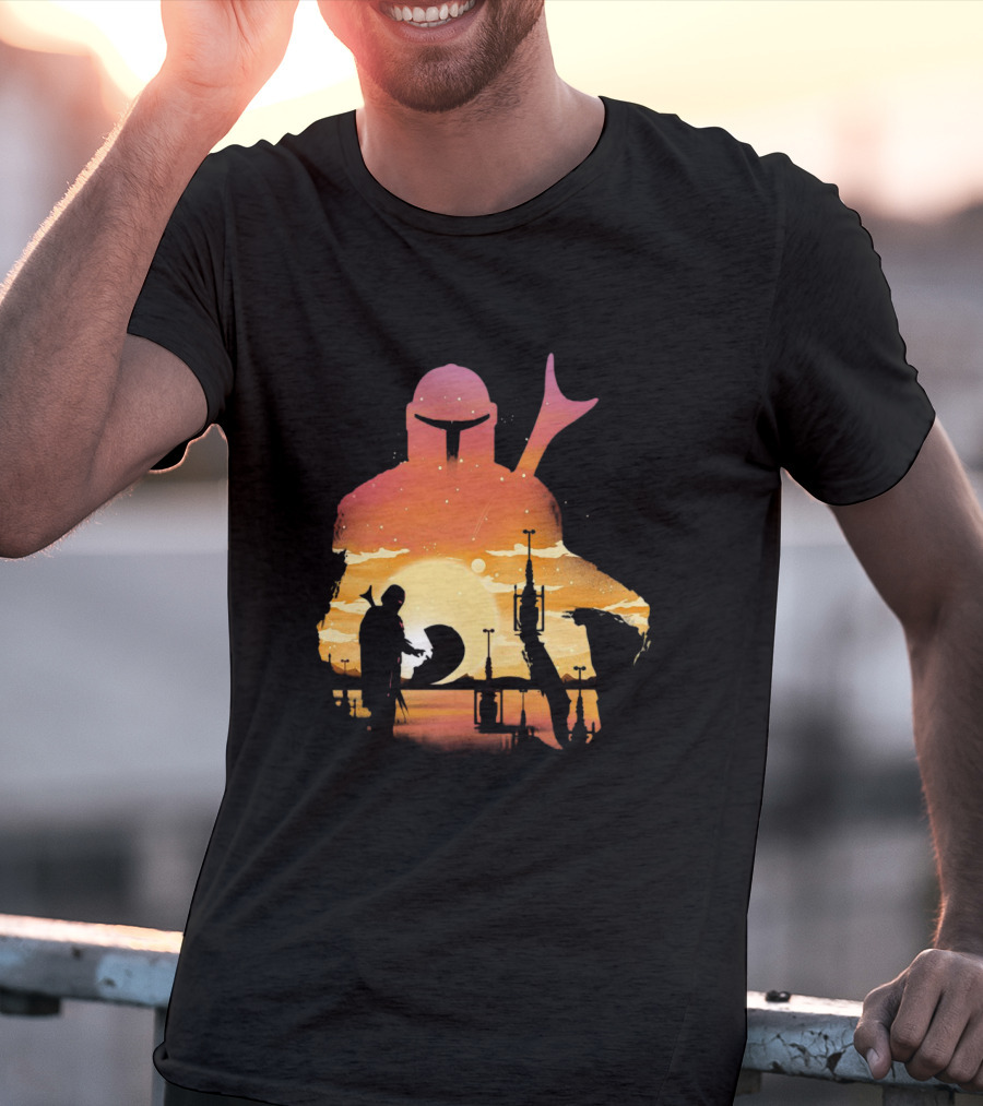 The Mandalorian Sunset Silhouette With Bounty Hunter And Child In Desert Scene T-Shirt