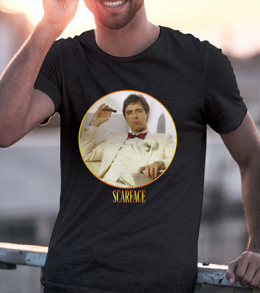 Scarface Iconic Movie Character In Circle Frame T-Shirt