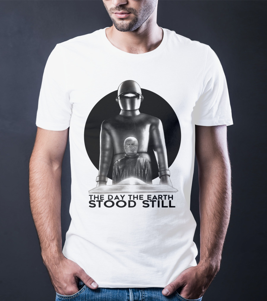 The Day The Earth Stood Still Classic Sci-Fi Robot And Alien T-Shirt