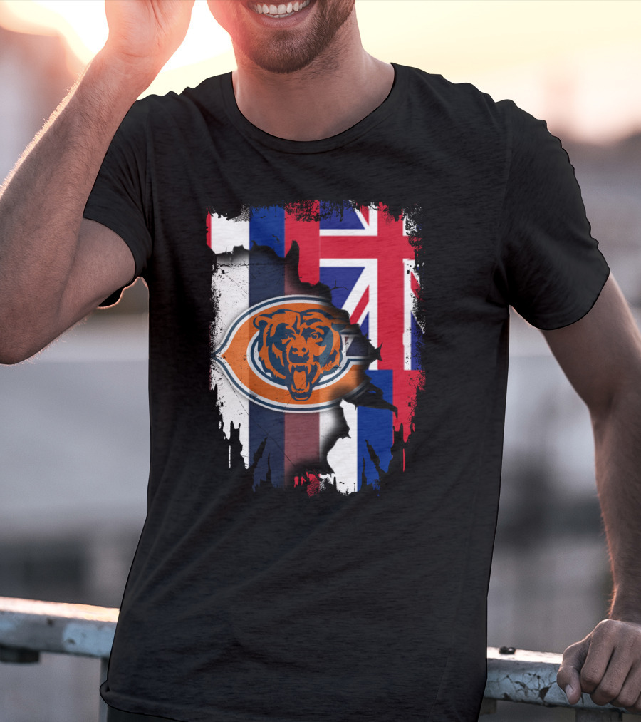 Chicago Bears Logo With Hawaiian Flag Background T-Shirt