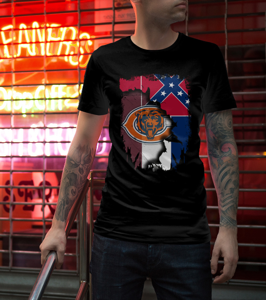 Chicago Bears Logo Over Mississippi Flag Tear T-Shirt