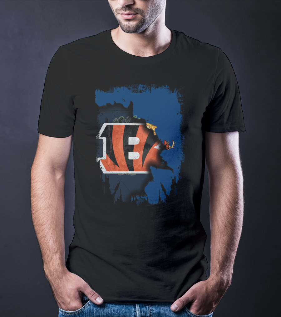 Vermont Map With Cincinnati Bengals Logo Inside T-Shirt