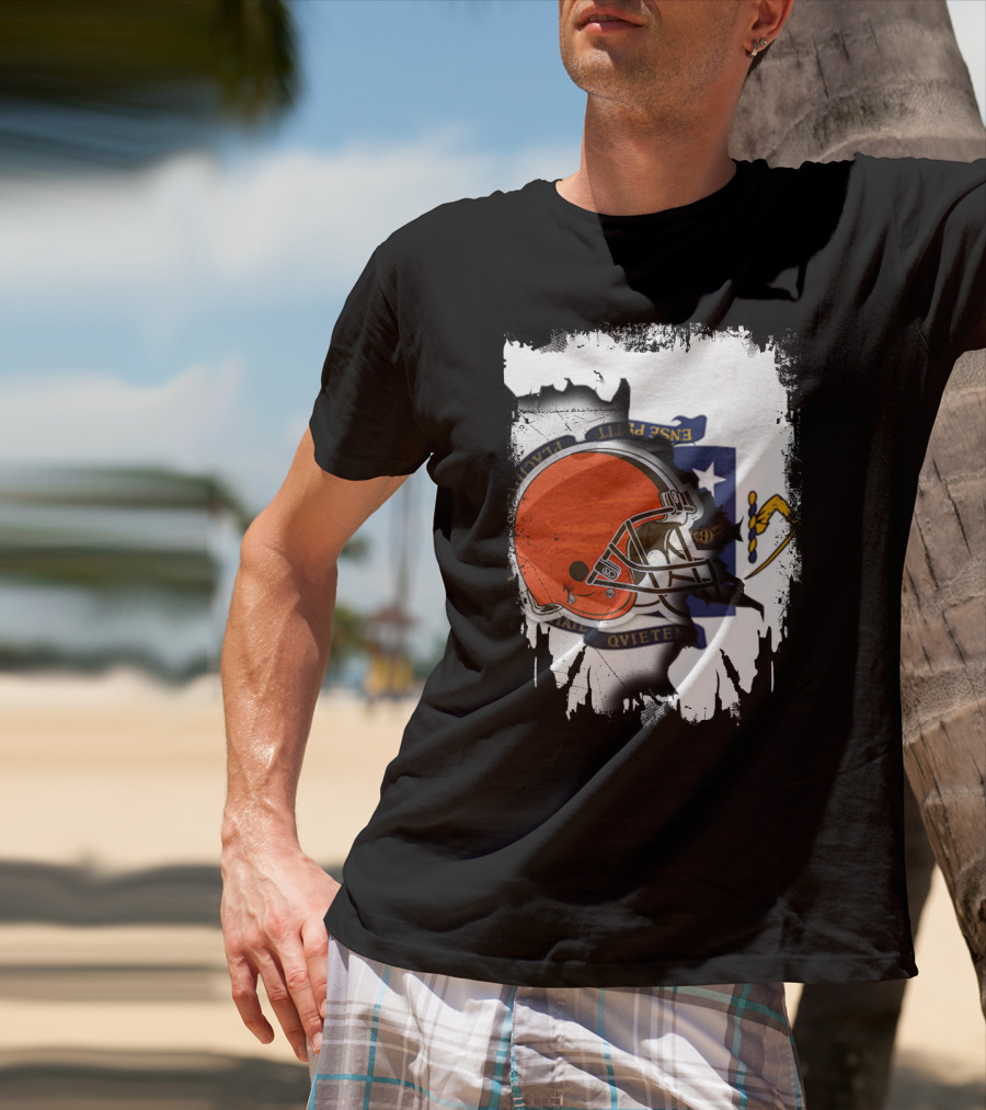Massachusetts Unites With Cleveland Browns Helmet And State Flag T-Shirt