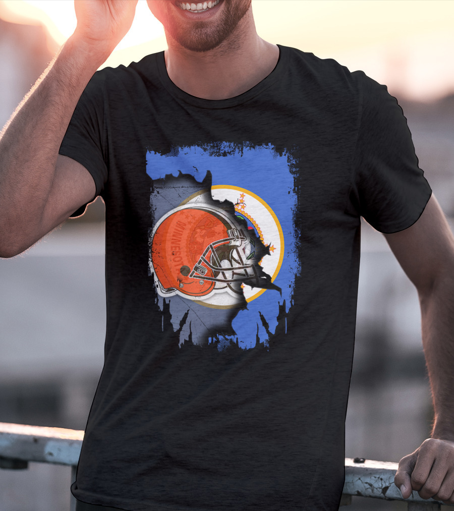 Minnesota State Flag With Cleveland Browns Helmet Blend T-Shirt