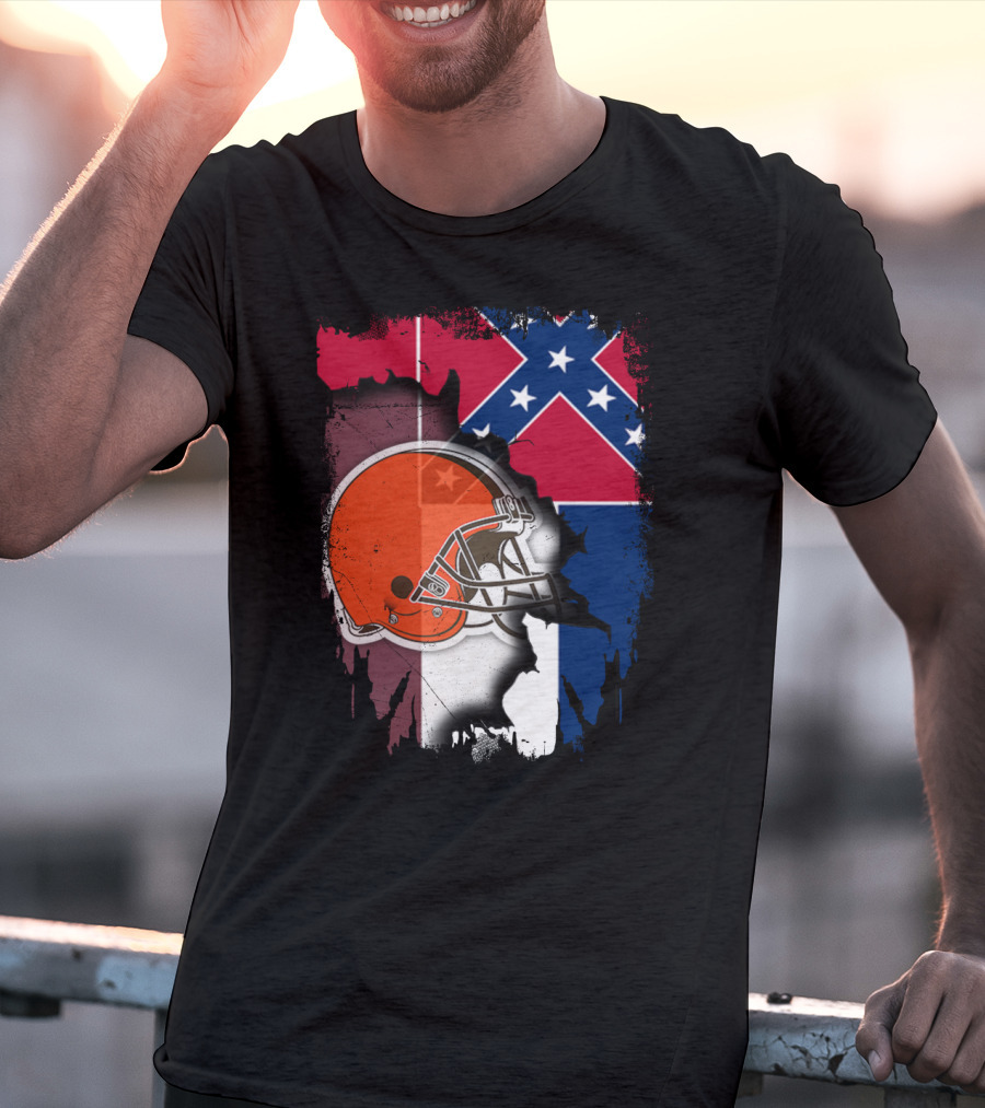 Cleveland Browns Helmet With Mississippi Flag Background T-Shirt