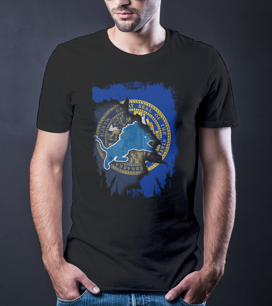 Great Seal Of Nebraska With Detroit Lions T-Shirt