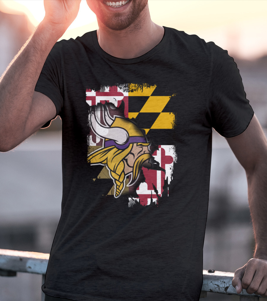 Vikings Helmet Art With Maryland Flag Background T-Shirt