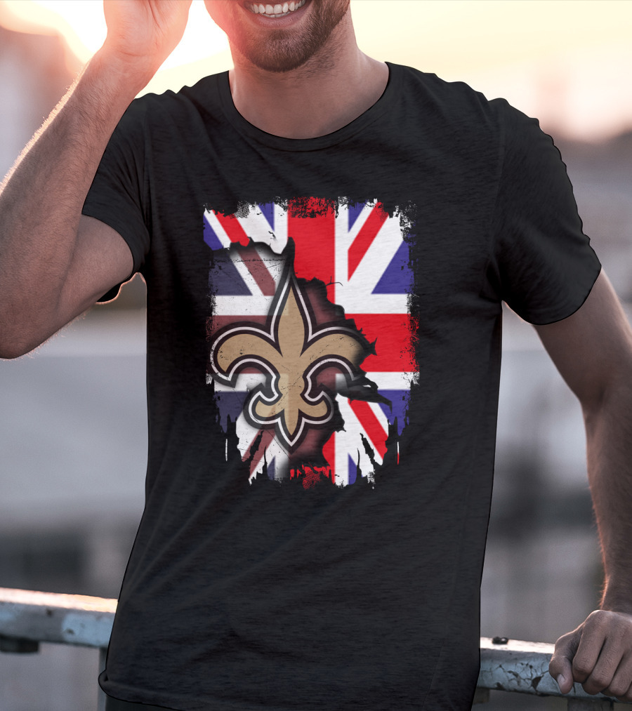 United Kingdom Flag With Saints Fleur-de-Lis T-Shirt
