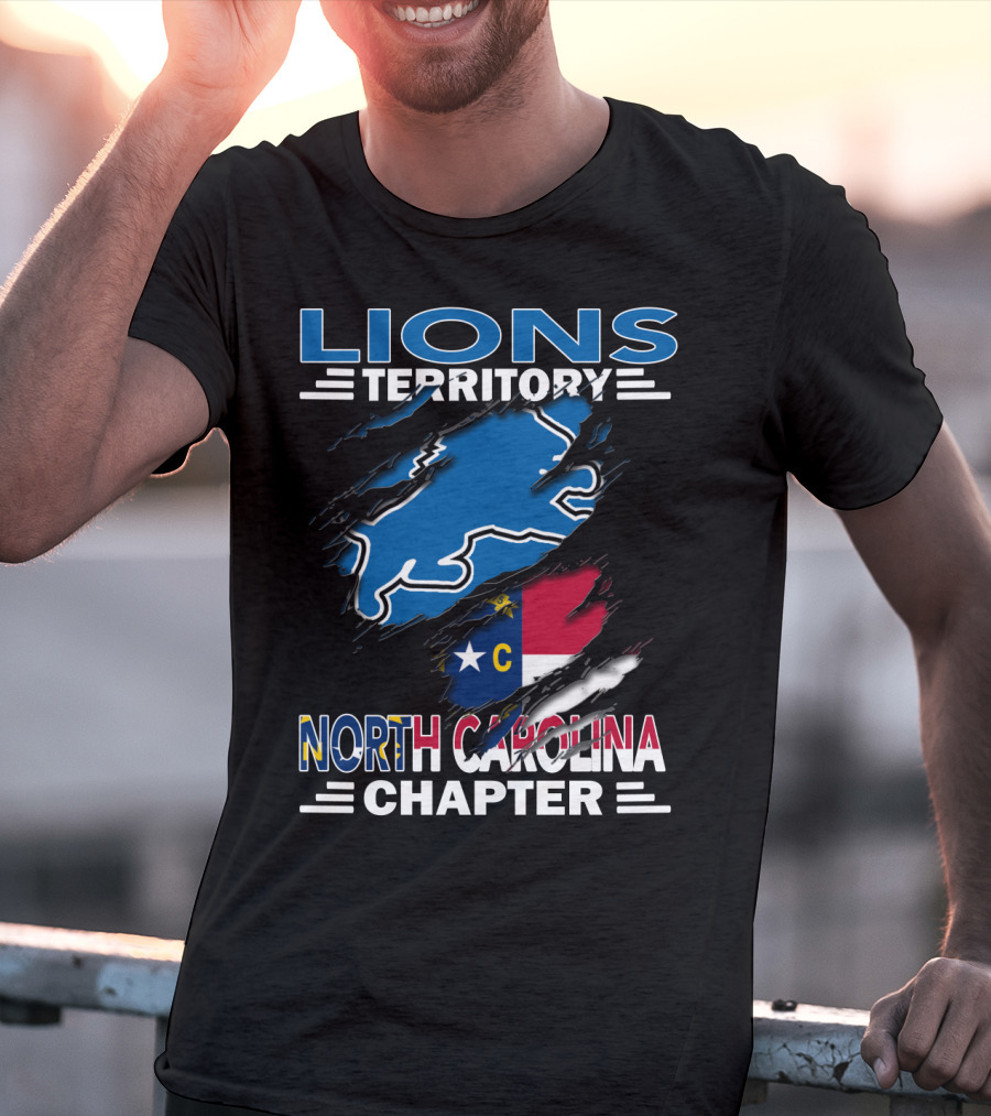 Lions Territory North Carolina Chapter State Flag Ripped T-Shirt