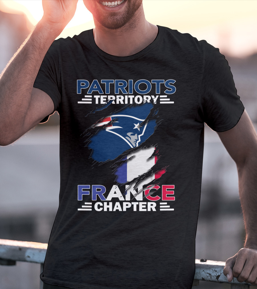 New England Patriots Territory France Chapter Flag T-Shirt