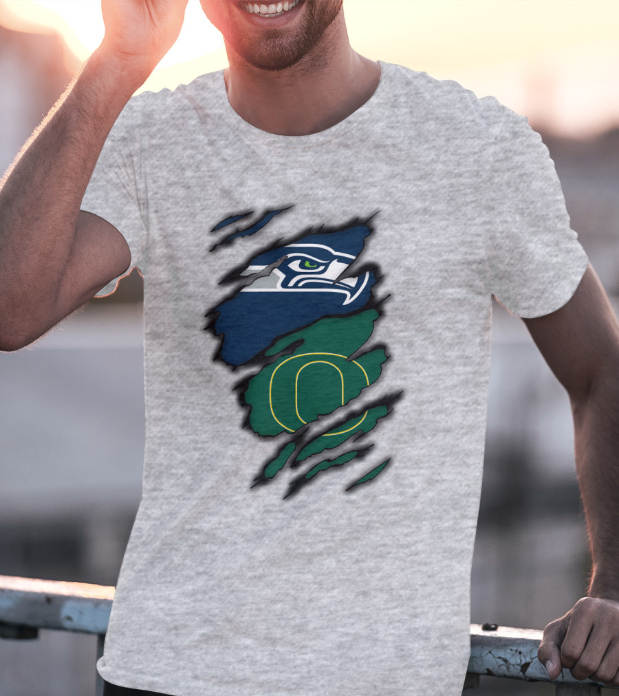 Seattle Seahawks Oregon Ducks Logo Fusion T-Shirt