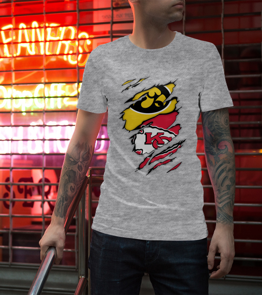 Iowa Hawkeyes Kansas City Chiefs Torn Claw Marks T-Shirt
