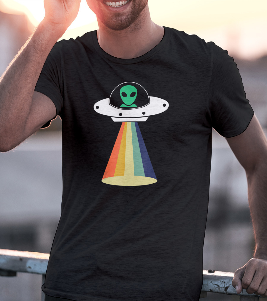 Rainbow Beam UFO Alien Christmas Outerspace Visitor T-Shirt