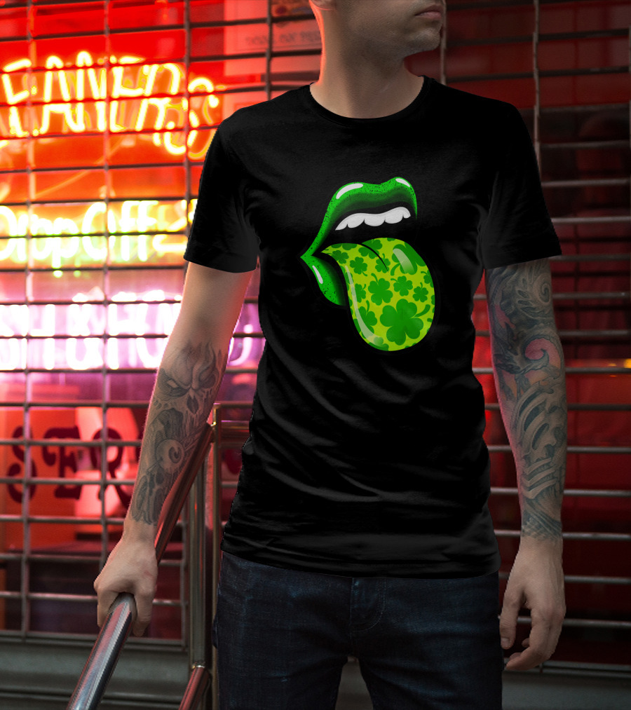 Green Shamrock Lips St Patricks Day Women T-Shirt