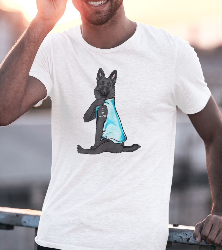 Black German Shepherd I Love Mom T-Shirt