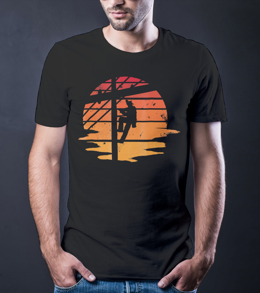 Vintage Distressed Sunset Lineman Electricians T-Shirt