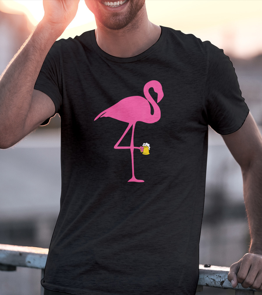 Flamingo Holding Beer Mug Lover T-Shirt