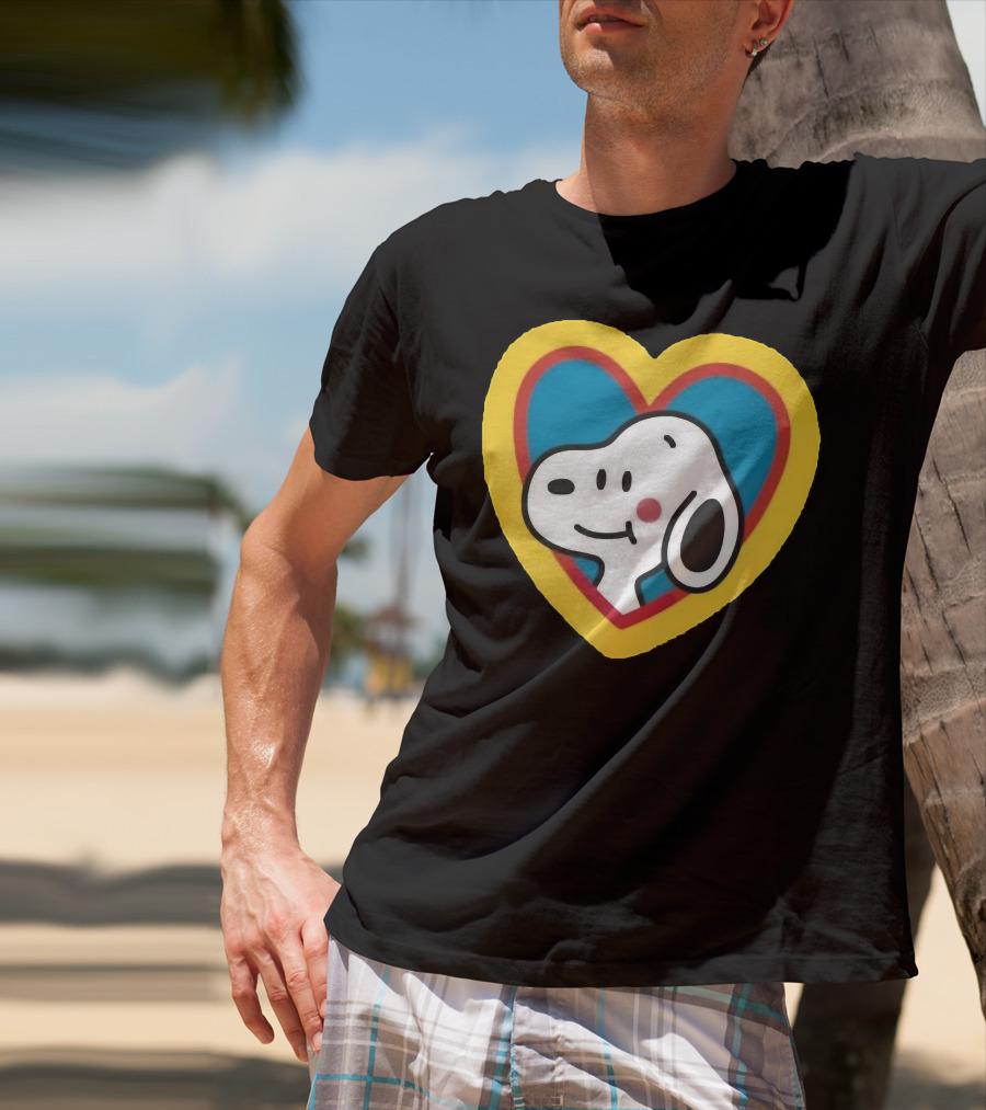 Snoopy Heart Love Peanuts Cartoon T-Shirt